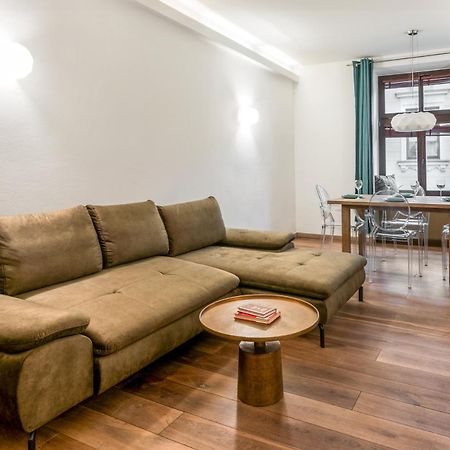 P19 Apartments Краков Экстерьер фото